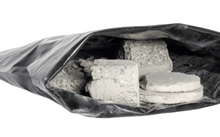 Puinzakken vrijstaand